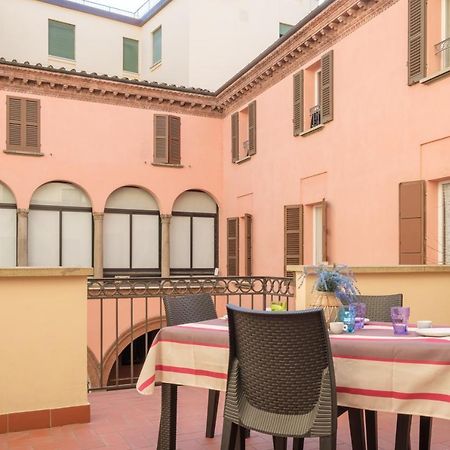 Galleria Del Toro Apartments Bologna Kültér fotó