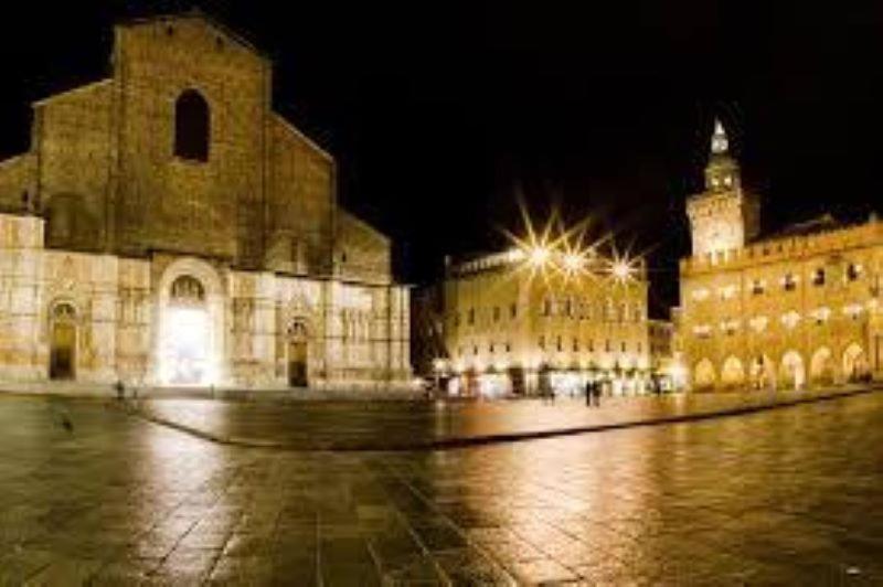 Galleria Del Toro Apartments Bologna Kültér fotó