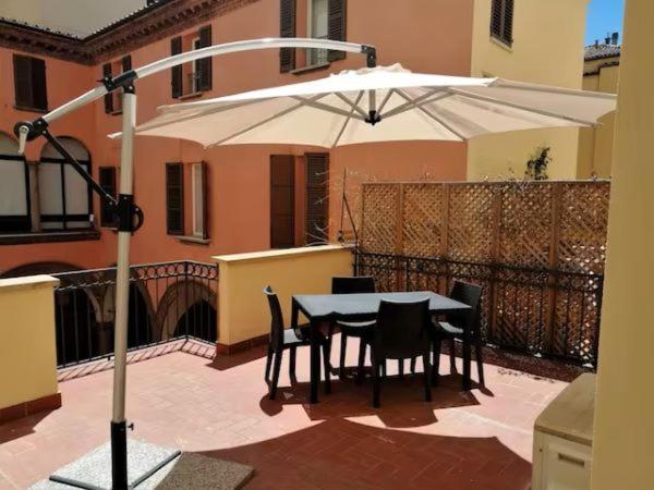 Galleria Del Toro Apartments Bologna Kültér fotó